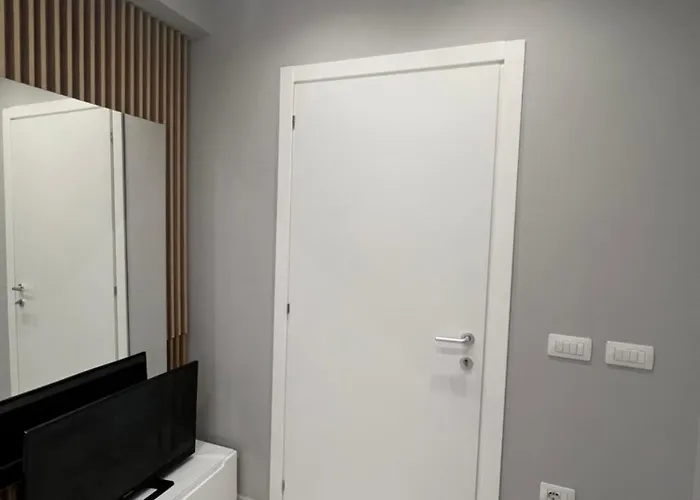 Dorians Appartments 1 Dıraç